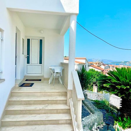 Apartments Mdk Kate Trogir Exteriér fotografie